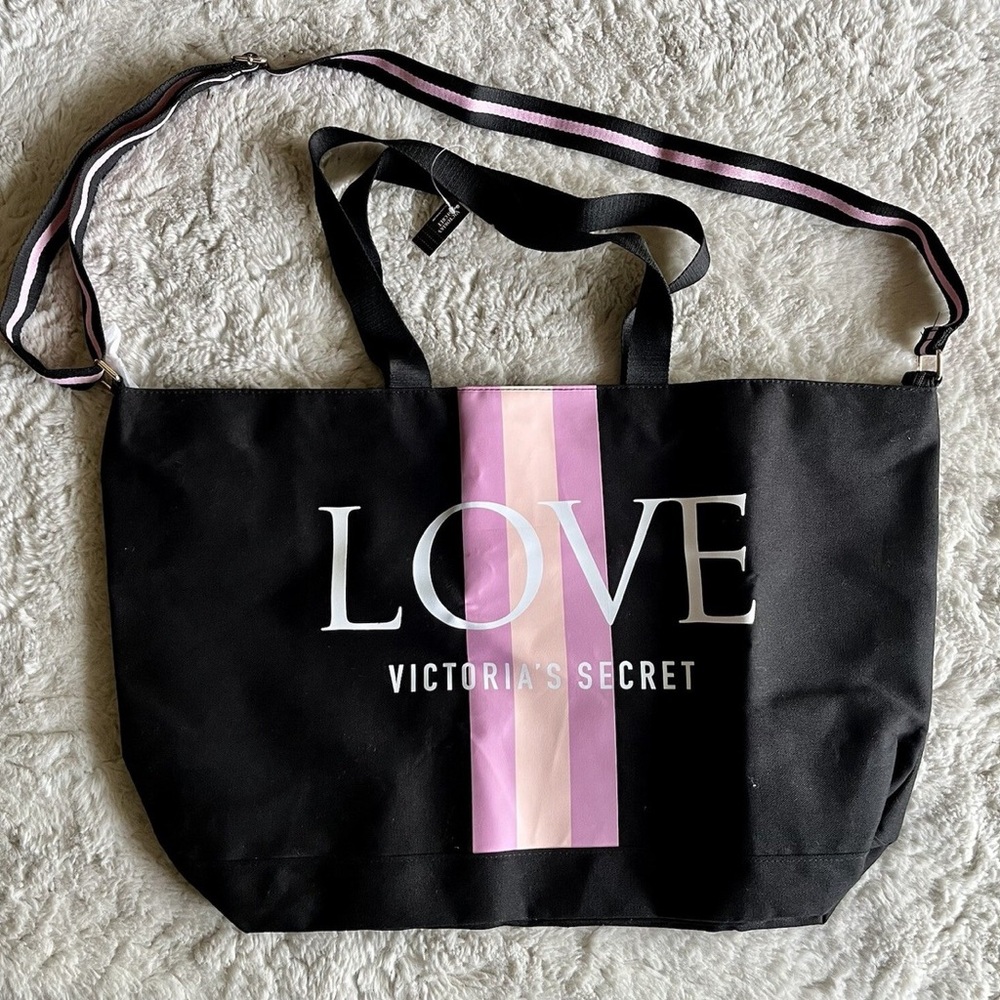 Victoria's Secret Love Tote in Black and Pink